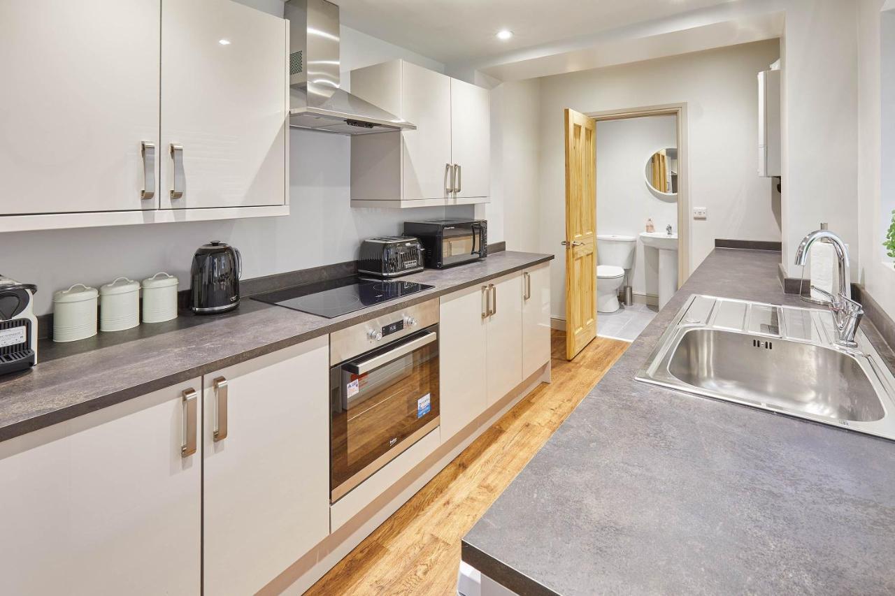 Host & Stay - Clifton House Scarborough Bagian luar foto